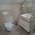 Lägenhet N & V