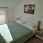 N & V Lägenhet Poreč