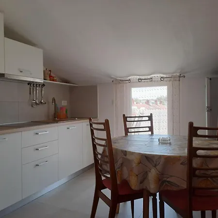 Apartmán N & V *