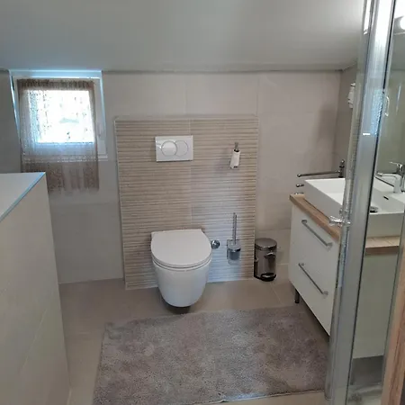 N & V Apartment