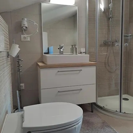 N & V Apartment Porec